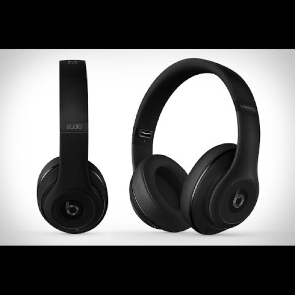 Beats Studio Wireless Matte Black Headphones